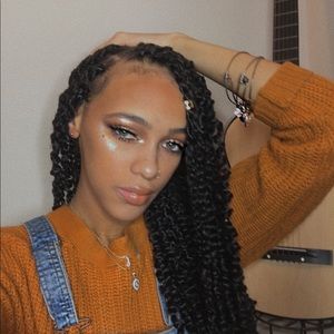 Meet your Posher, Jada